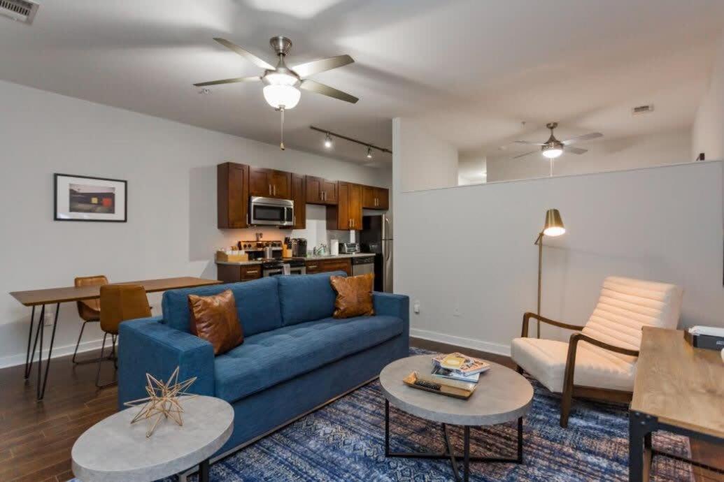 Apartment Cozysuites Musicrow Astonishing With Free Parking 38 *